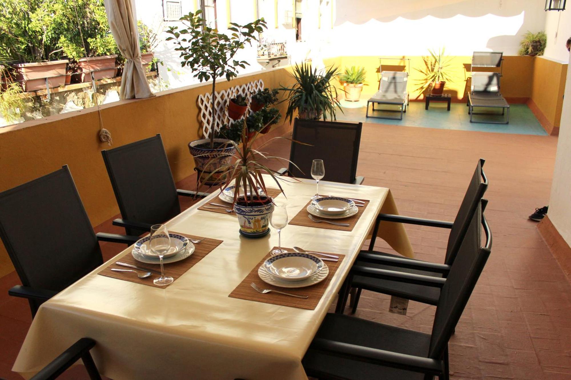 Duplex Acogedor Con Gran Terraza En Pleno Centro De Sevilla! Esterno foto